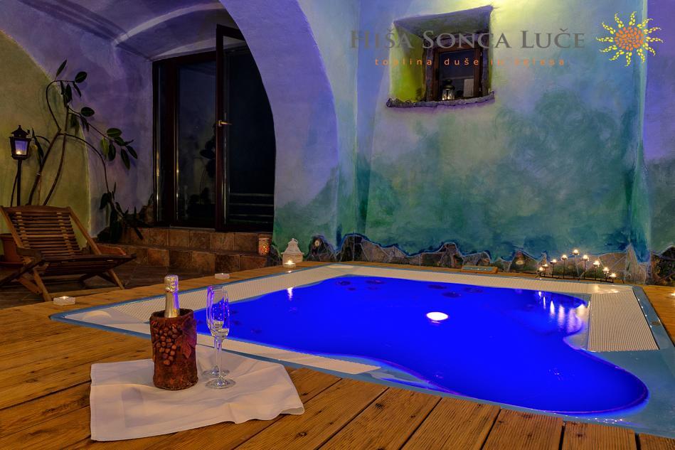 Guest House Hisa Sonca Luče 외부 사진